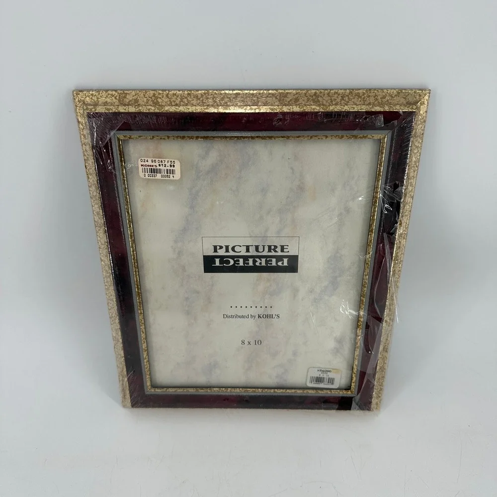 Fetco Picture Perfect 8x10 Photo Frame Burgundy Marble Gold Textured KS6080